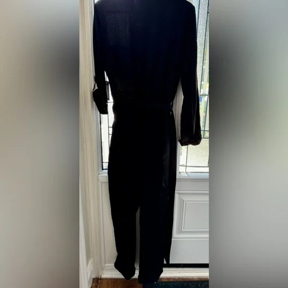 NWT VINCE CAMUTO jumpsuit, rich black (size 6) - Picture 3 of 6